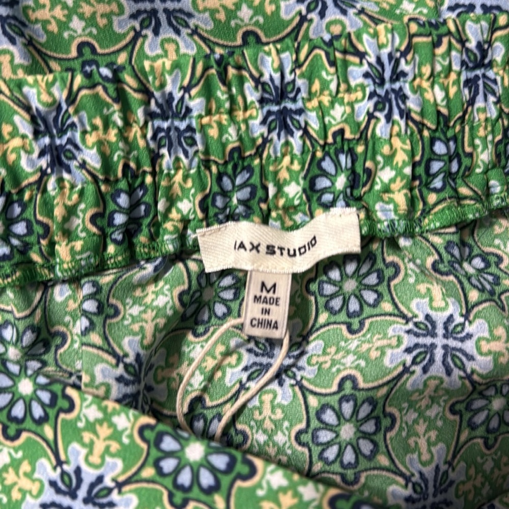 3/$14 Max Studio Sheer Patterned Midi Skirt Size: M - Picture 5 of 8